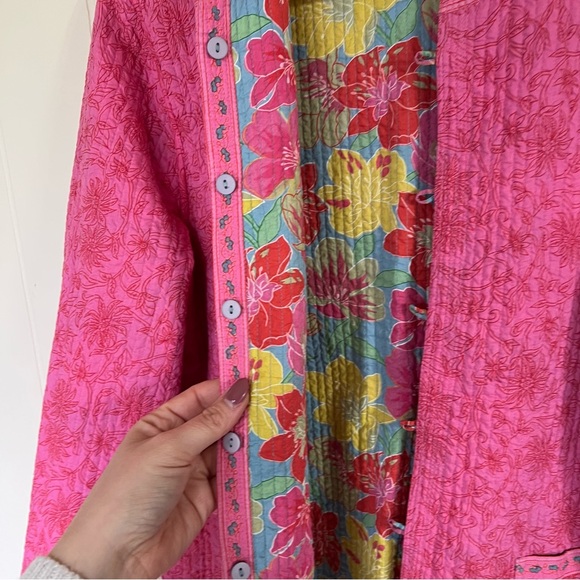 Colorful Floral Quilted Jacket with Pink Accents - Picture 5 of 8